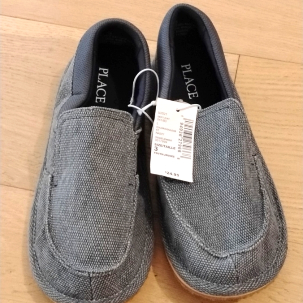 Children's Place navy slip on casual shoes NWT